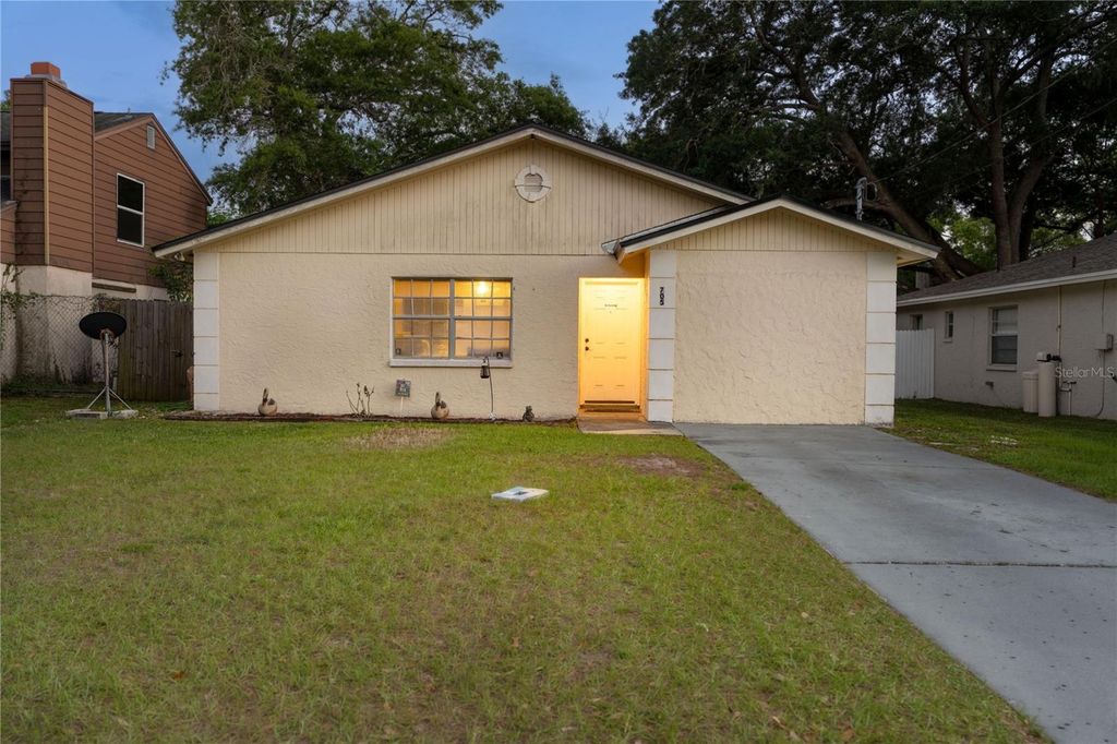Image 1 of property listing at 4705 SERENA DRIVE, Tampa, FL 33617