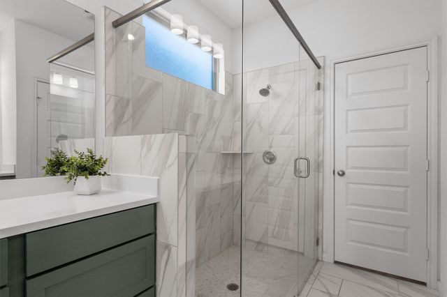 338 Langhorne BND, Liberty Hill, TX 78642