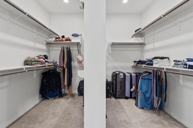 338 Langhorne BND, Liberty Hill, TX 78642