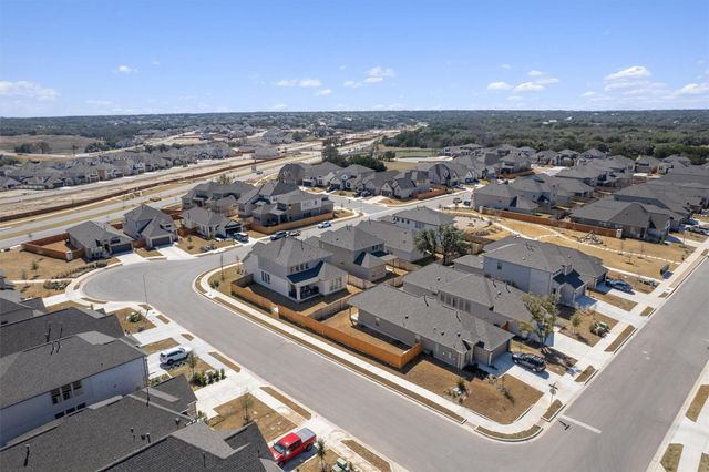 338 Langhorne BND, Liberty Hill, TX 78642