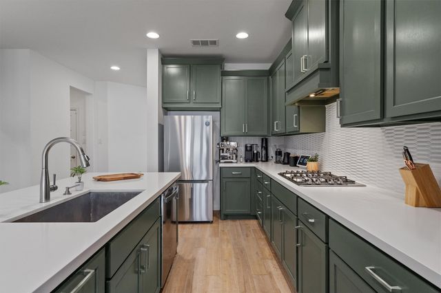 338 Langhorne BND, Liberty Hill, TX 78642