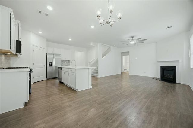 5504 Barberry Avenue, Oakwood, GA 30566