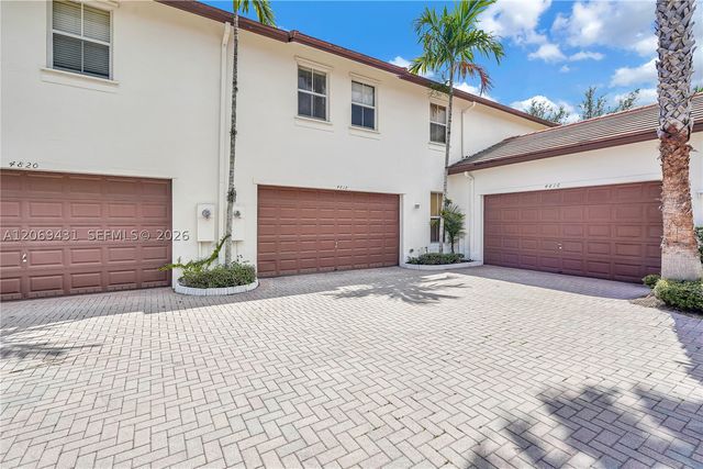 4818 Acadian Trl, Coconut Creek, FL 33073
