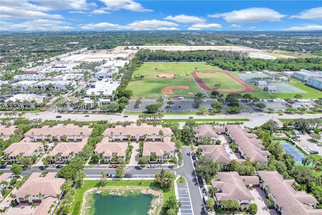 4818 Acadian Trl, Coconut Creek, FL 33073