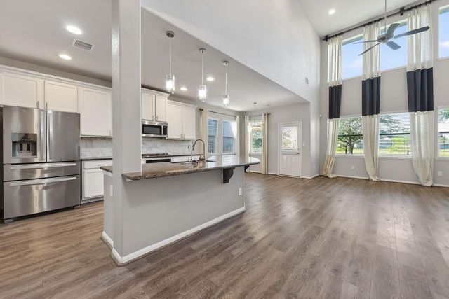 9151 Monarch Field Lane, Cypress, TX 77433