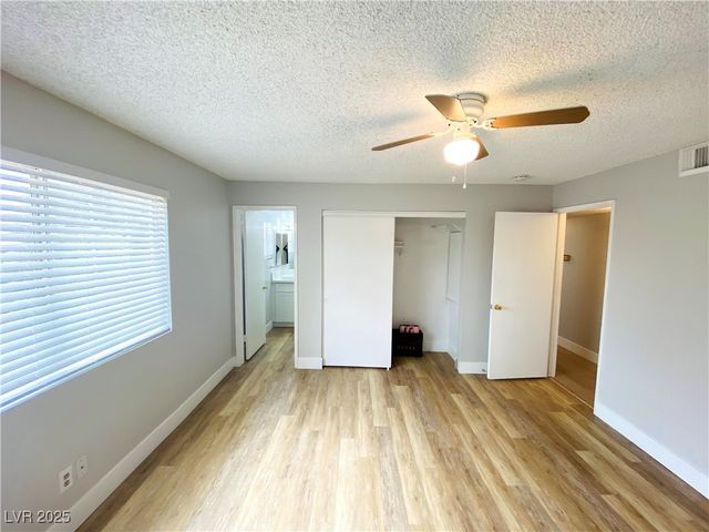 2750 South Durango Drive 2032, Las Vegas, NV 89117