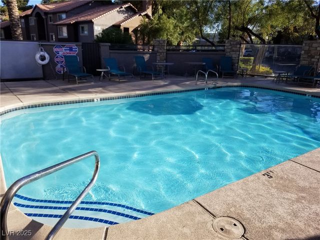 2750 South Durango Drive 2032, Las Vegas, NV 89117