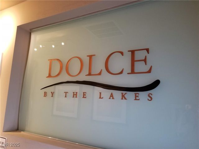 2750 South Durango Drive 2032, Las Vegas, NV 89117