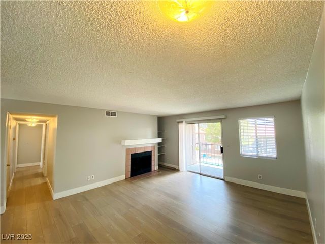 2750 South Durango Drive 2032, Las Vegas, NV 89117