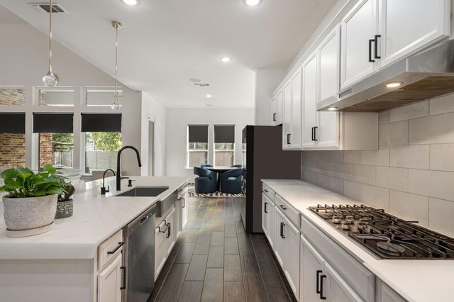 112 Springhouse RD, Georgetown, TX 78628