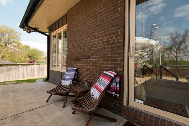 2830 S Marlan Avenue, Springfield, MO 65804