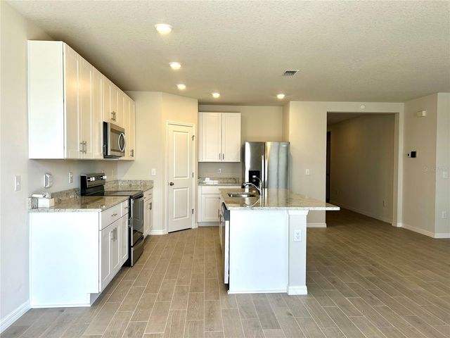 10225 DAYBREAK GLEN, Parrish, FL 34219