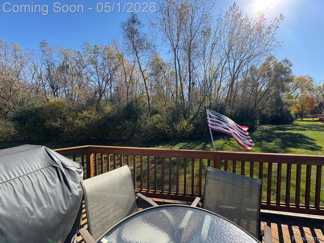 324 Cherry Hill Pointe Drive 27, Canton Charter Township, MI 48187