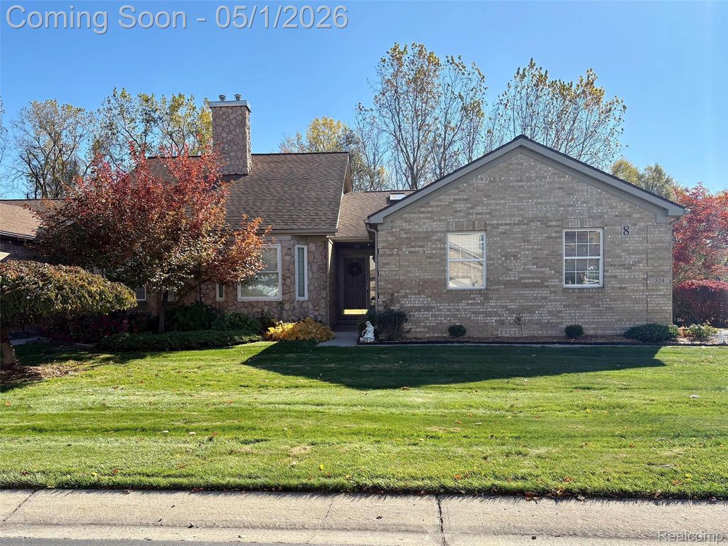 324 Cherry Hill Pointe Drive 27, Canton Charter Township, MI 48187