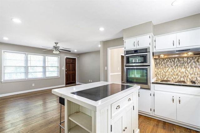 1517 Gaylor Circle SE, Smyrna, GA 30082