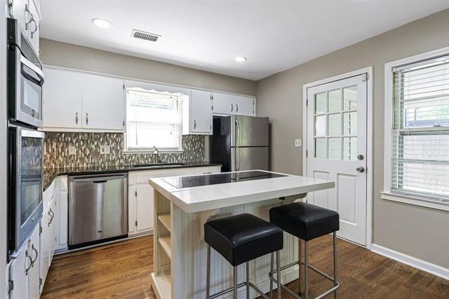 1517 Gaylor Circle SE, Smyrna, GA 30082