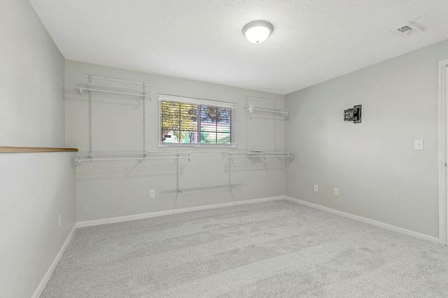 3655 Mitten Drive, Elsmere, KY 41018