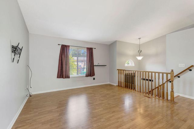 3655 Mitten Drive, Elsmere, KY 41018
