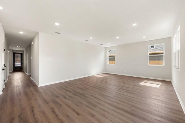 1909 Fannie RD, Georgetown, TX 78633