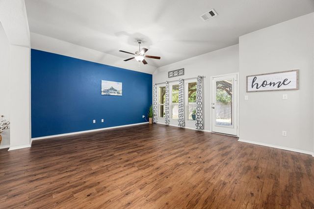 1917 Briar Grove Drive, Conroe, TX 77301