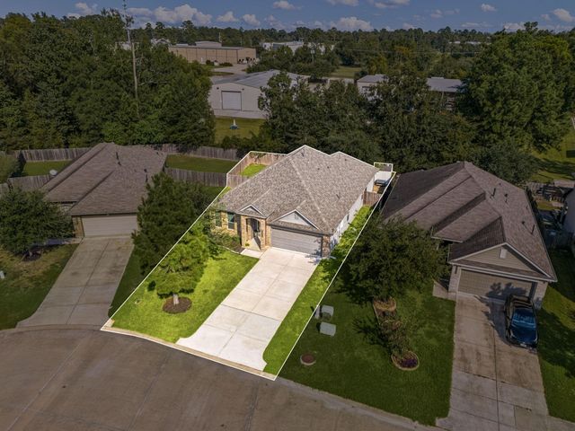 1917 Briar Grove Drive, Conroe, TX 77301
