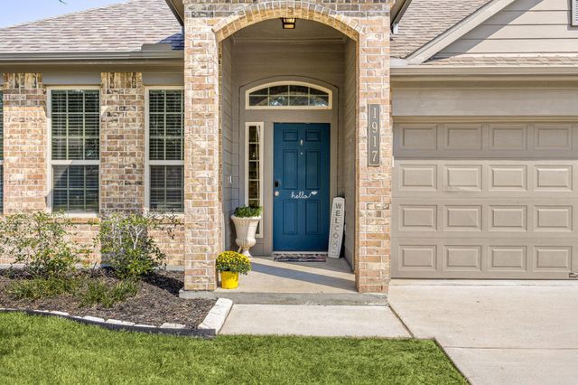 1917 Briar Grove Drive, Conroe, TX 77301