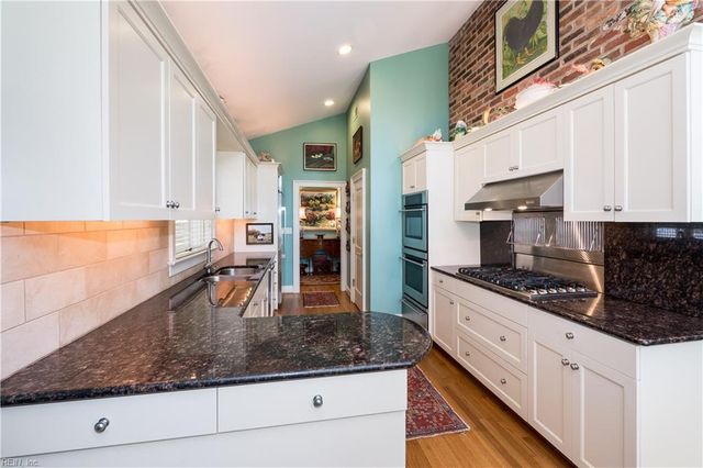 103 48th ST, Virginia Beach, VA 23451