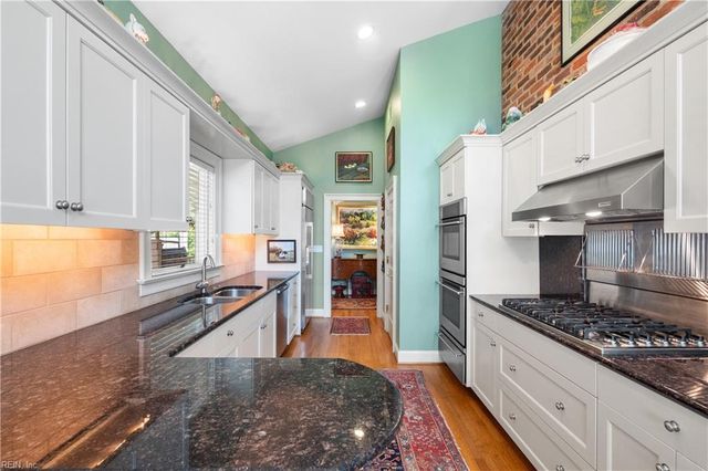 103 48th ST, Virginia Beach, VA 23451