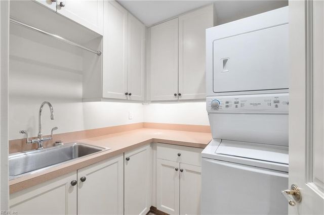 103 48th ST, Virginia Beach, VA 23451