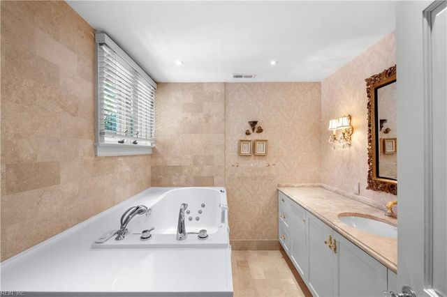 103 48th ST, Virginia Beach, VA 23451