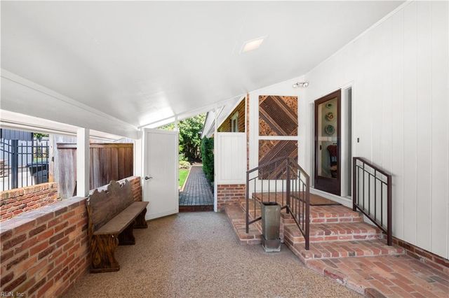 103 48th ST, Virginia Beach, VA 23451