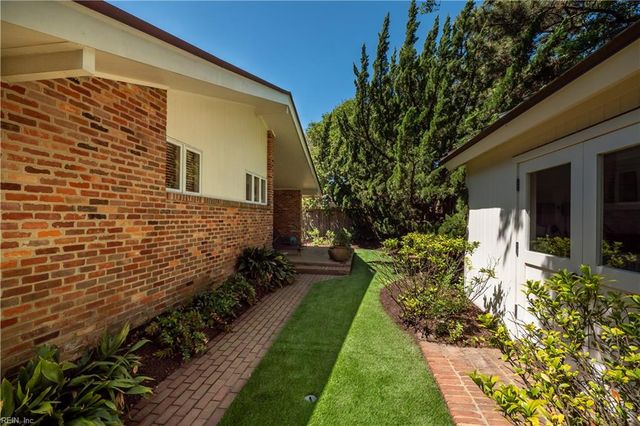 103 48th ST, Virginia Beach, VA 23451