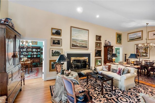 103 48th ST, Virginia Beach, VA 23451