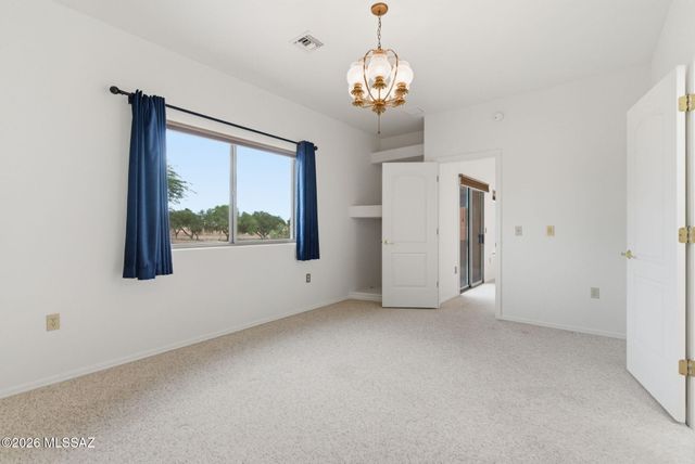 860 W Calle De La Pelotita, Green Valley, AZ 85614