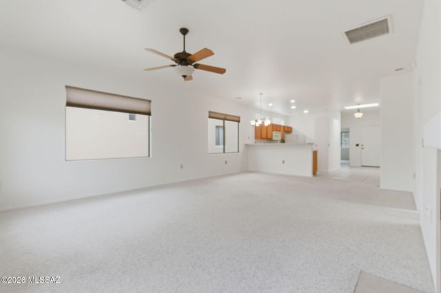 860 W Calle De La Pelotita, Green Valley, AZ 85614