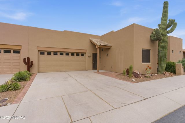 860 W Calle De La Pelotita, Green Valley, AZ 85614