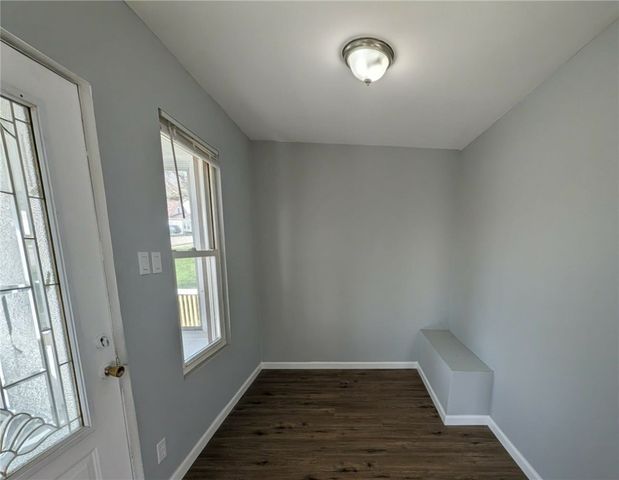 305 Central Ave, Chicora Boro, PA 16025