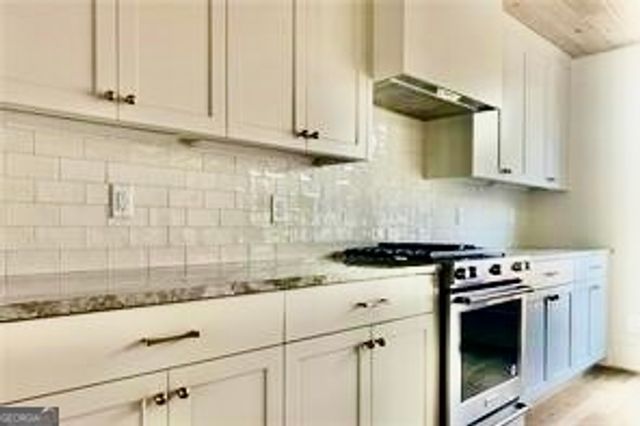 676 Hank Aaron Drive, Atlanta, GA 30315