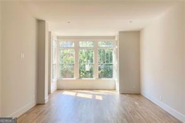 676 Hank Aaron Drive, Atlanta, GA 30315