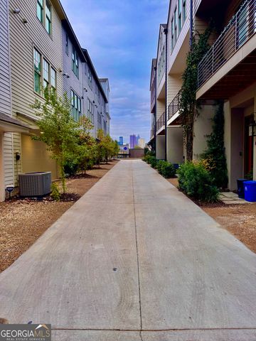 676 Hank Aaron Drive, Atlanta, GA 30315