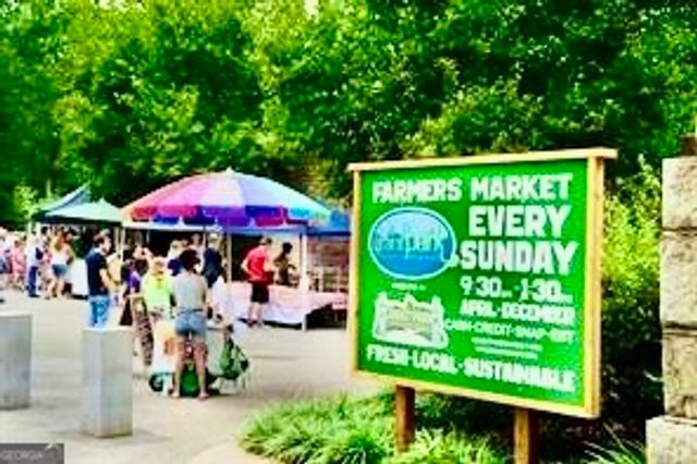 676 Hank Aaron Drive, Atlanta, GA 30315