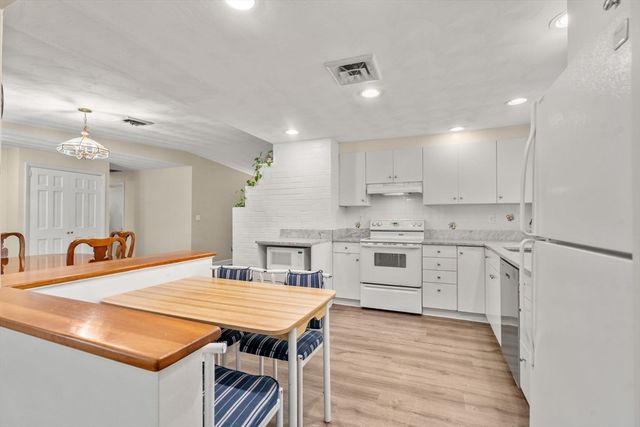 14 Corrine Drive, Framingham, MA 01701