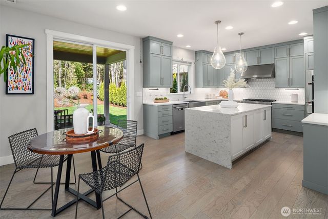 7226 NE 129th Street, Kirkland, WA 98034