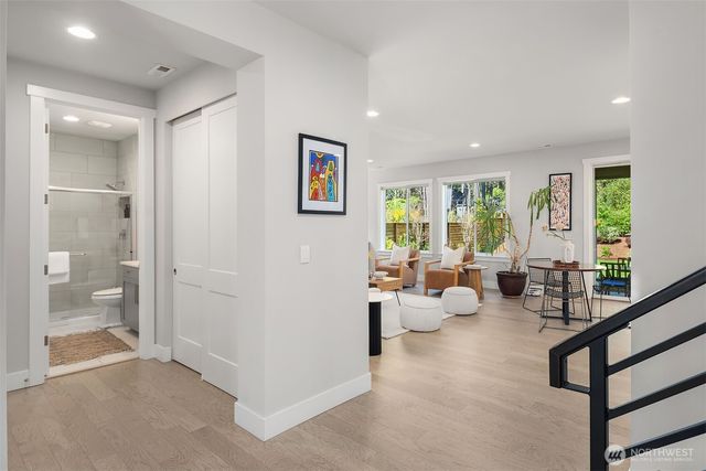7226 NE 129th Street, Kirkland, WA 98034