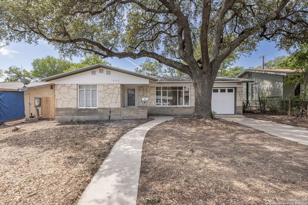 222 Dryden, San Antonio, TX 78213