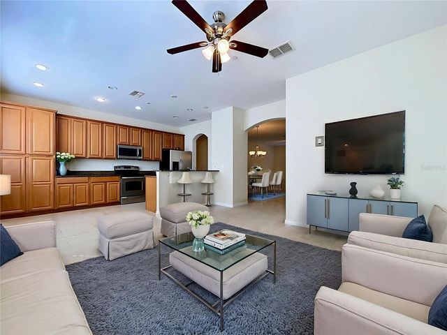 10144 ARBOR RUN DRIVE 31, Tampa, FL 33647