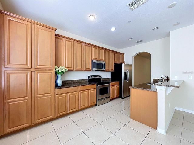 10144 ARBOR RUN DRIVE 31, Tampa, FL 33647