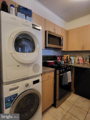 224-30 W RITTENHOUSE SQ #413, Philadelphia, PA 19103