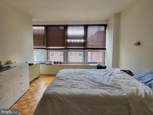 224-30 W RITTENHOUSE SQ #413, Philadelphia, PA 19103