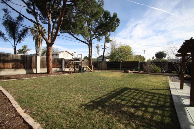 655 Avenida De Los Arboles, Thousand Oaks, CA 91360